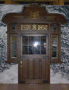 14k - Alte Eingangstr / Old Entrance Door