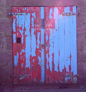 15 - Lagerhaustr / Warehouse Door