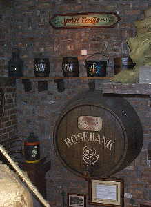 11k - Altes Fa im Restaurant / Old Cask in the Restaurant